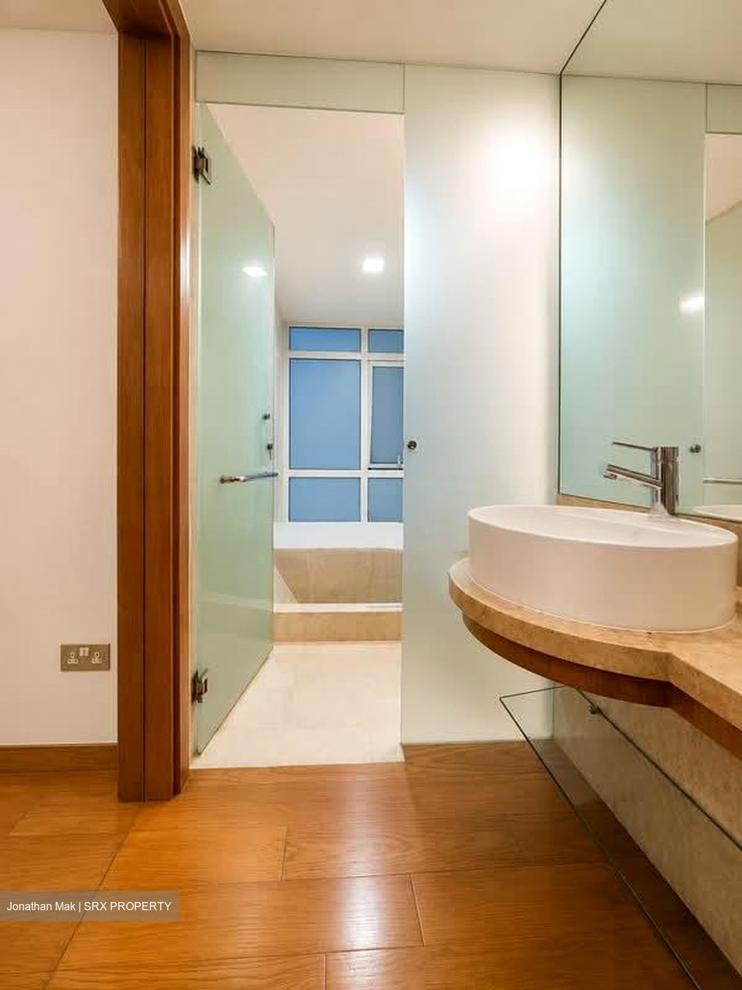 Icon (D2), Apartment #586667051